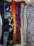 9 szalików cieplejszych różne kolory