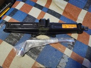 Podnośnik lewarek samochodowy  klucz 21 !!! 