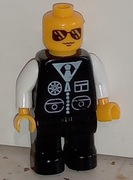 103 31 - LEGO Minifigures 