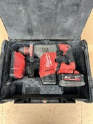 Mlotowiertarka Milwaukee CHPX 8ah 18V SDS zestaw 4.0J (nie fhx)