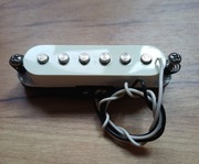 Single coil – Squier by Fender – pozycja gryf/mostek