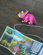 Zabawka dla dzieci kinder dinozaur