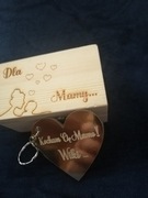 Malutki kuferek na dzień Mamy +breloczek personalizowany +świeca sojowa