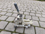 VOLVO V50 S40 DZWIGNIA BIEGÓW / LEWAREK  nr 30711726