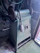 Szlifierka warsztatowa