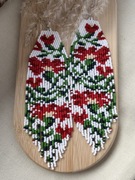 Kolczyki z japońskich koralików.