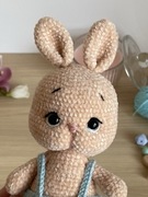 Szydełkowana zabawka „Króliczek”
