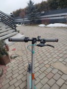 Hulajnoga elektryczna Motus scoty 10 lite plus kask 