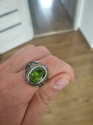 Sygnet męski z zielonym syntetycznym kamieniem w stylu Sułtańskim