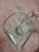 Szklany masywny dzbanek