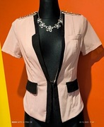 Fajna marynarka żakiet narzutka zdobieniami 