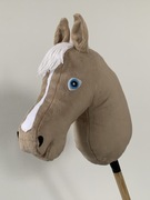 HOBBY HORSE IZABELOWATY