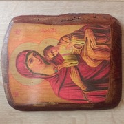 Matka Boska Jerozolimska -rzeźba ikona na drewnie.