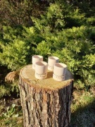 Zestaw drewniane 4 kieliszki na jajka z koralami