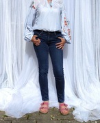 Spodnie jeansy Levi's 28 S granatowe dżinsy skinny rurki Levi Strauss