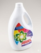 ARIEL płyn do prania 5,56 l
