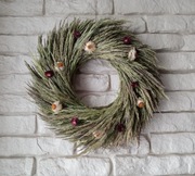Wianek z suszonych traw. Średnica 37cm