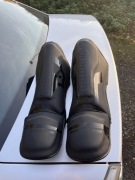 Ochraniacze na piszczele 