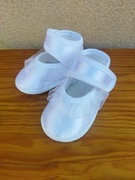 BUCIKI NIEMOWLĘCE do chrztu CHRZEST chrzciny 11 cm NOWE