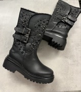 Czarne Skórzane Kozaki Botki Kowbojki Alma En Pena | 38