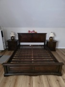 Łóżko drewniane 160x200 + szafki nocne + lampy