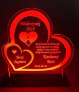 Prezent na walentynki statuetka podświetlana LED 