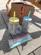 Kubek że słomka i pokrywką zestaw 2szt