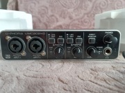 Interfejs Behringer U-Phoria UMC202HD