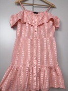 lipsy london sukienka hiszpanka rozkloszowana z falbanką midi pudrowy róż