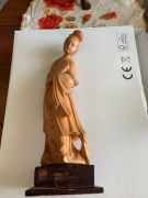 Figurka - Chinka z wachlarzem-rzeźba Chiny