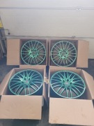 Borbet CW4 8x18 ET48 5/112 Black Green