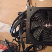 Zasilacz komputerowy 530 W