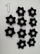 Kwiatuszki z wstążki do dalszego rękodzieła 