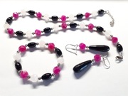 ONYKS CHALCEDON RÓŻOWY KWARC - komplet biżuterii z kamieni naszyjnik i ...