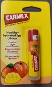 Carmex nawilżający balsam do ust tropikalny 