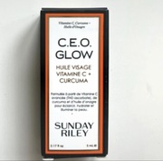 Sunday Riley C.E.O. olejek rozświetlający z witaminą C