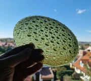 Talerz Asteroid. Proj. Jan Sylwester Drost. Szkło kolorowe. HSG Ząbkowice. 