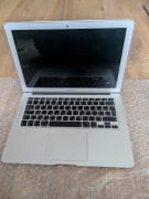 MacBook Air 13” A1466 – nie włącza się / klawiatura arabska / na części