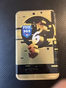 Karty piłkarskie puszka kolekcjonera 