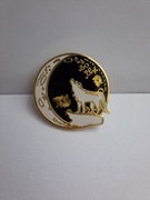 Przypinka księżycowa noc wilk