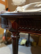 Drewniany stół do jadalni rozkładany ciemny brąz antyk rzeźbiony 