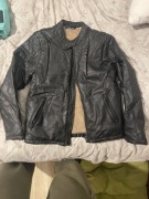 Paczka 3 rzeczy dla chłopca 134, 140, 152, skórzana kurtka Reporter Young