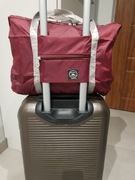 Torba podręczna na walizkę bordowa