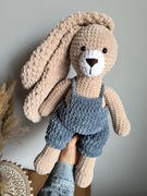 Królik miś na szydełku miękka przytulanka maskotka na szydełku 