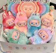 Labubu Maskotka figurka