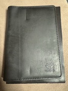 Toyota. Etui do nowego auta.