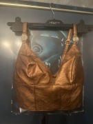 Śliczny topik Babylon r.40