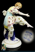 Katzhutte, Tancerka w sukni w kwiaty, figurka sygnowana 20 cm