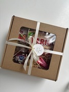 Prezent 8 marca dzień kobiet - box | upominek dla nastolatki  