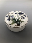 Porcelanowe naczynie z pokrywką Villeroy & Boch – Vitro Porcelaine